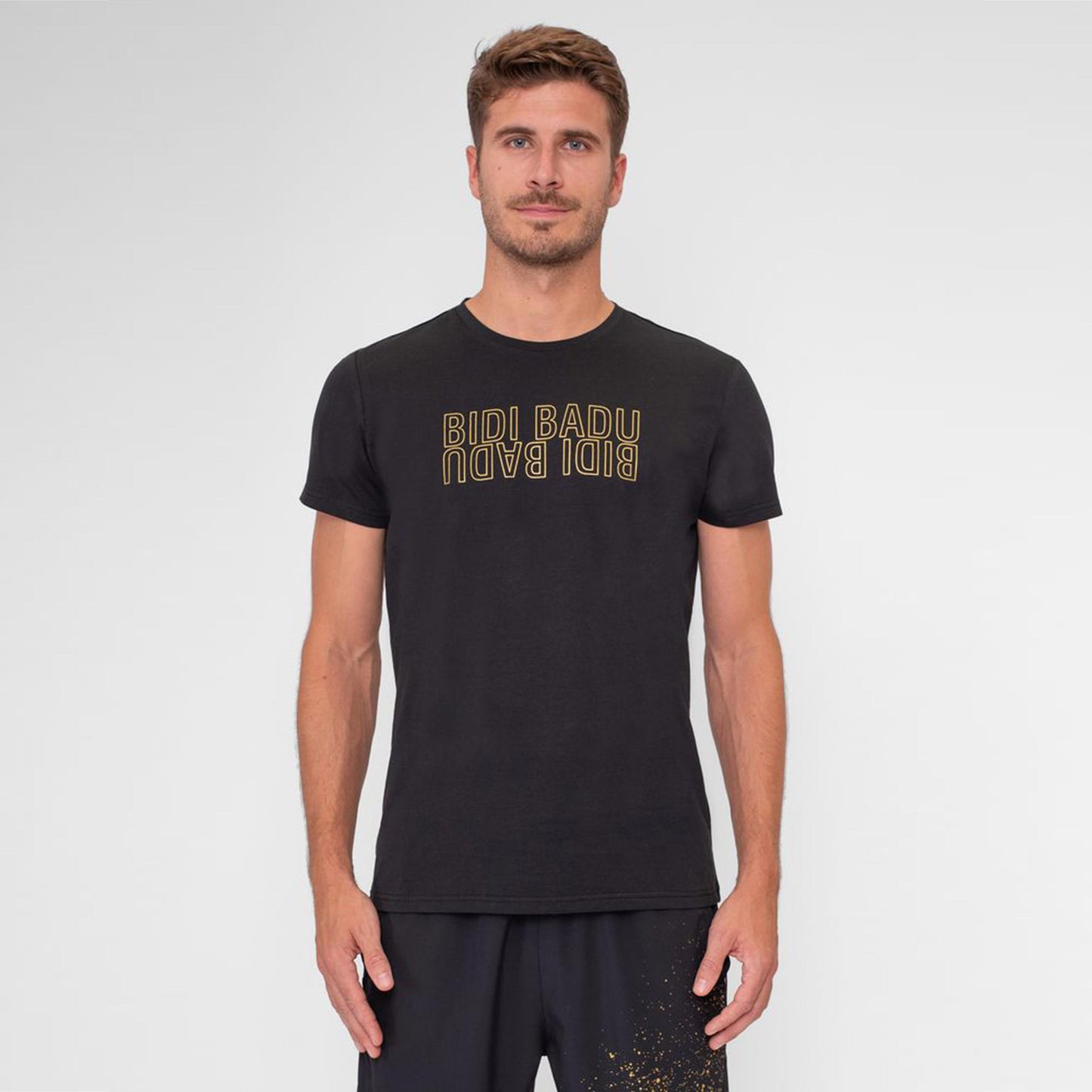 BIDI BADU Paris 2024 Chill T-shirt Heren - zwart, goud