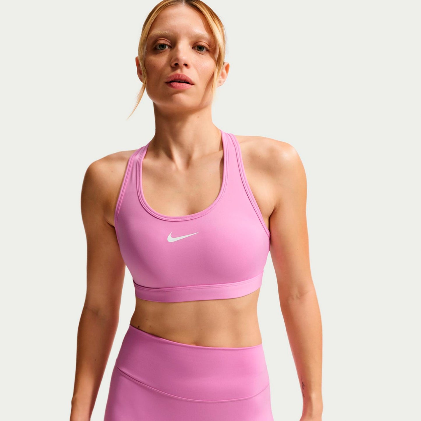 Nike Swoosh Medium Sport-bh Dames - paars