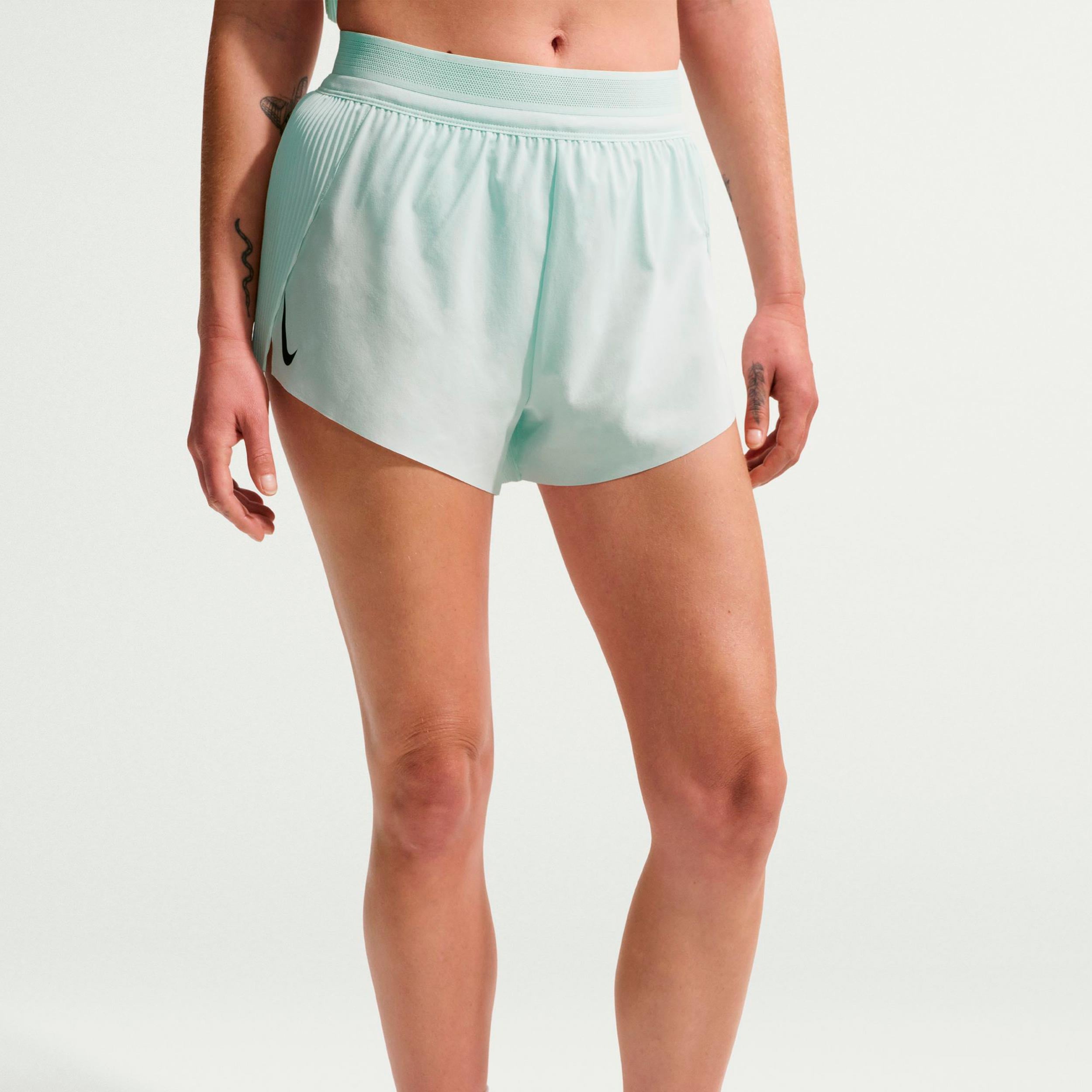 陸上用パンツ AEROSWIFT SHORTS AeroSwift Hardloopshorts Dames - mint, zwart | Tennis-Point