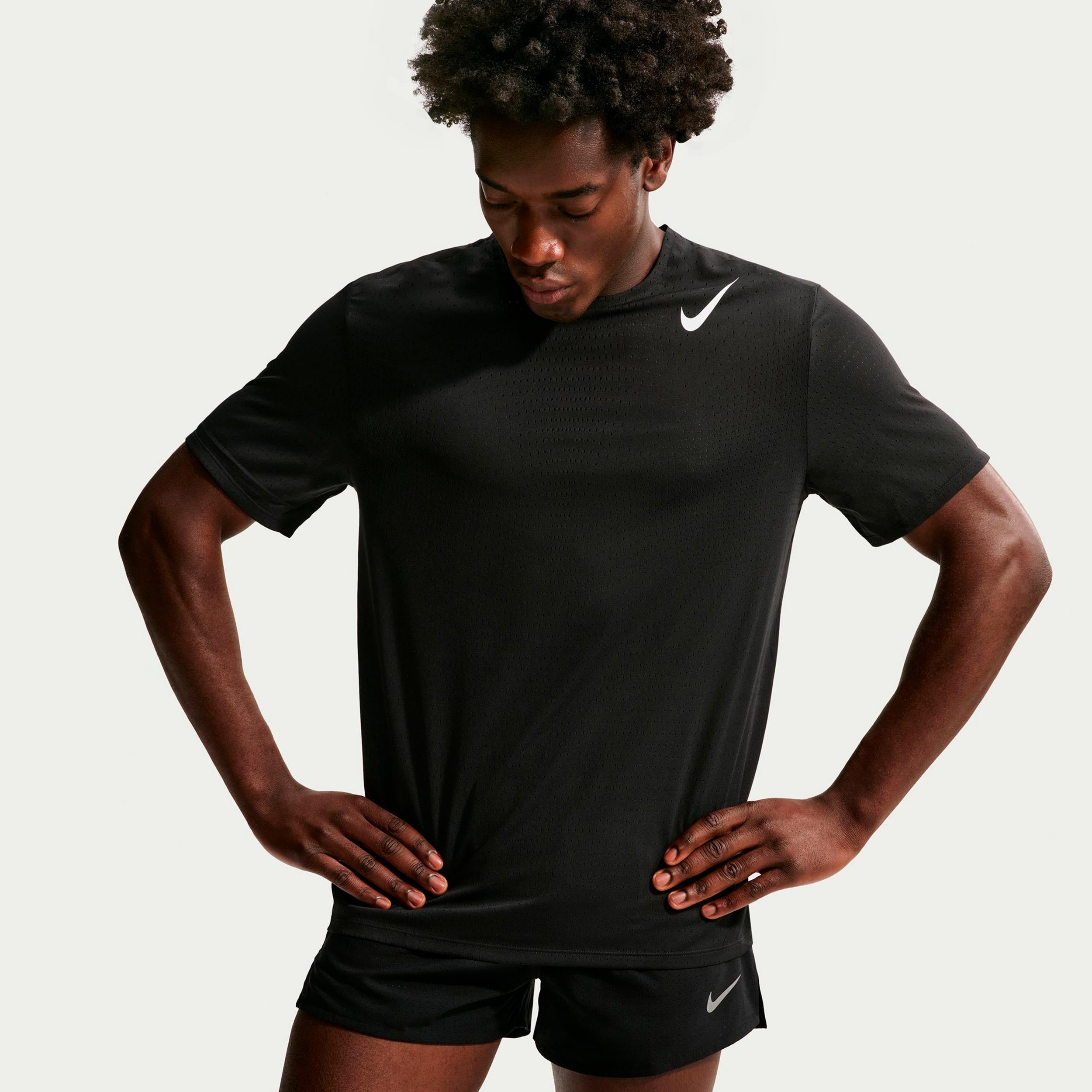 Nike Aeroswift Hardloopshirt Heren - zwart, wit