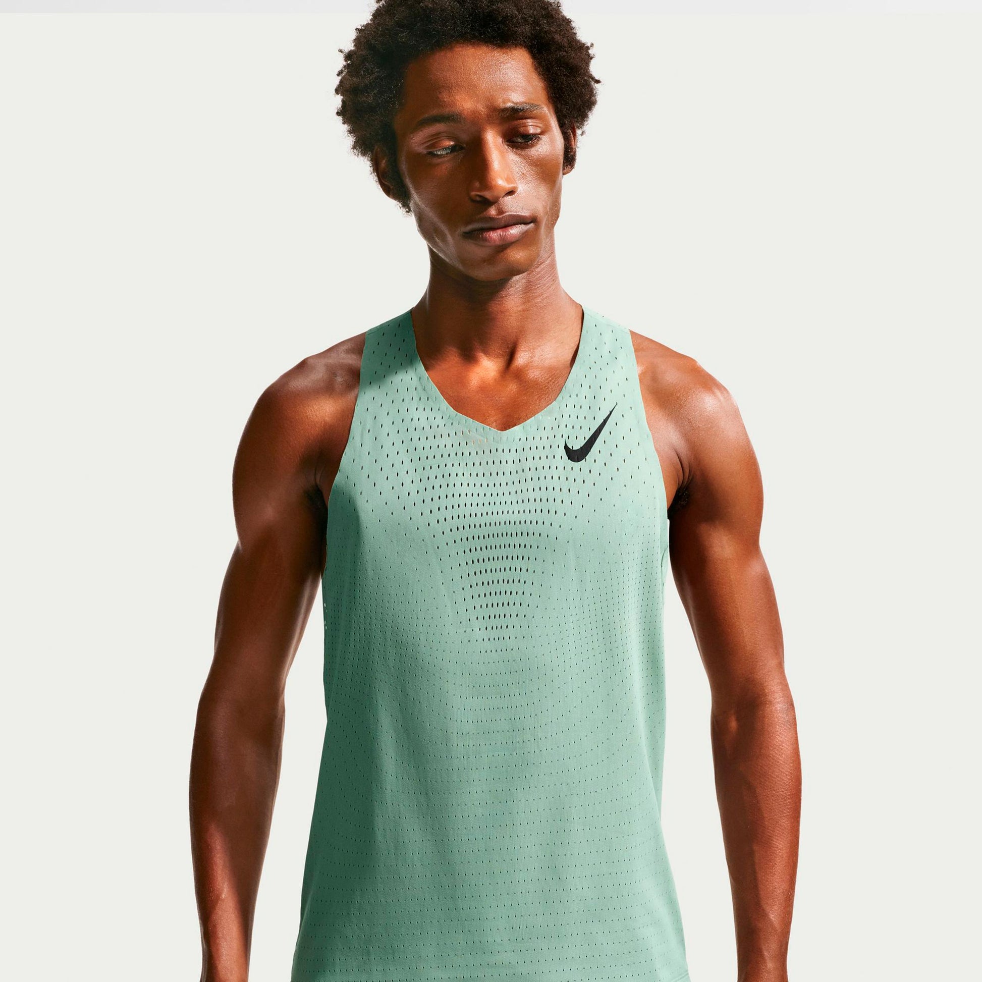 Nike AeroSwift Hardloopshirt Heren - olijf, zwart