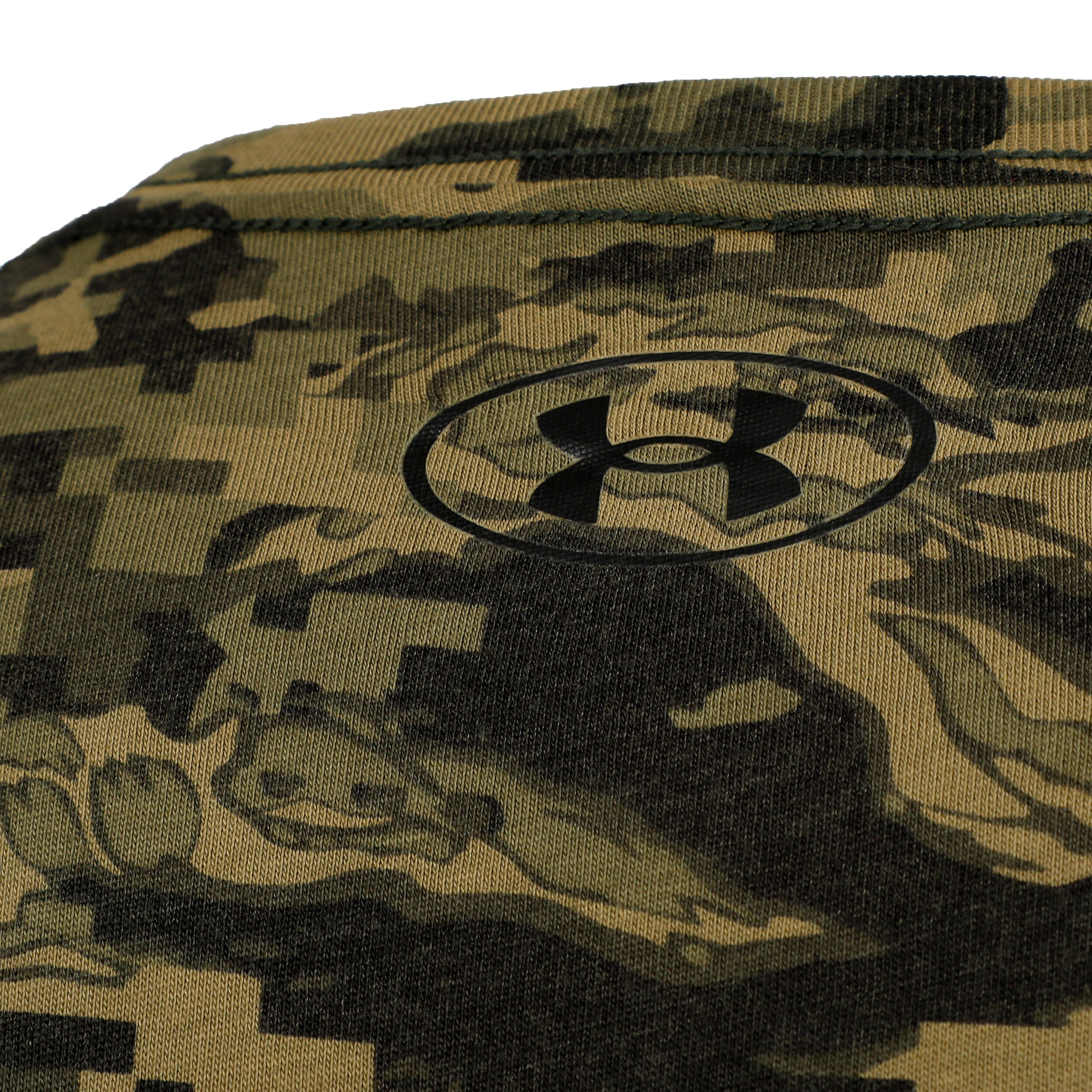 Camo under 2025 armour t shirt
