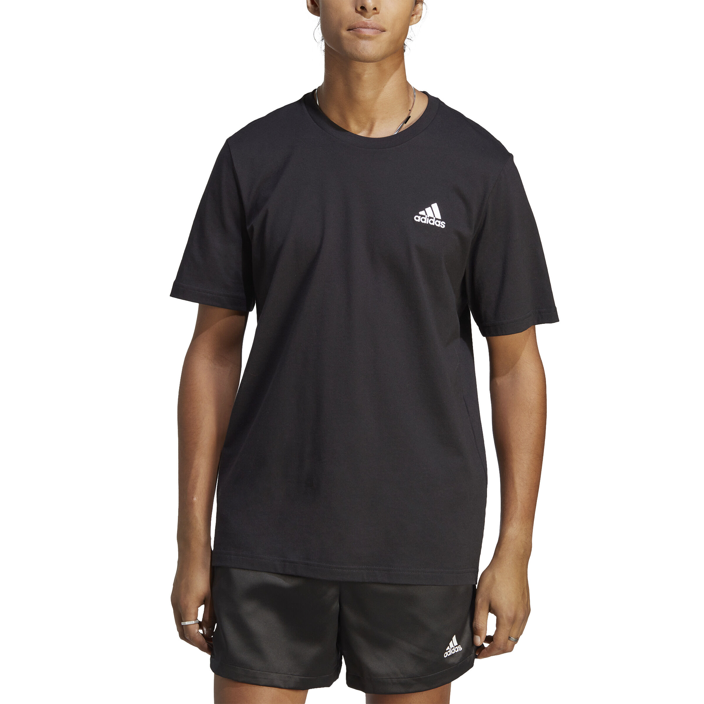 Adidas small logo on sale t shirt