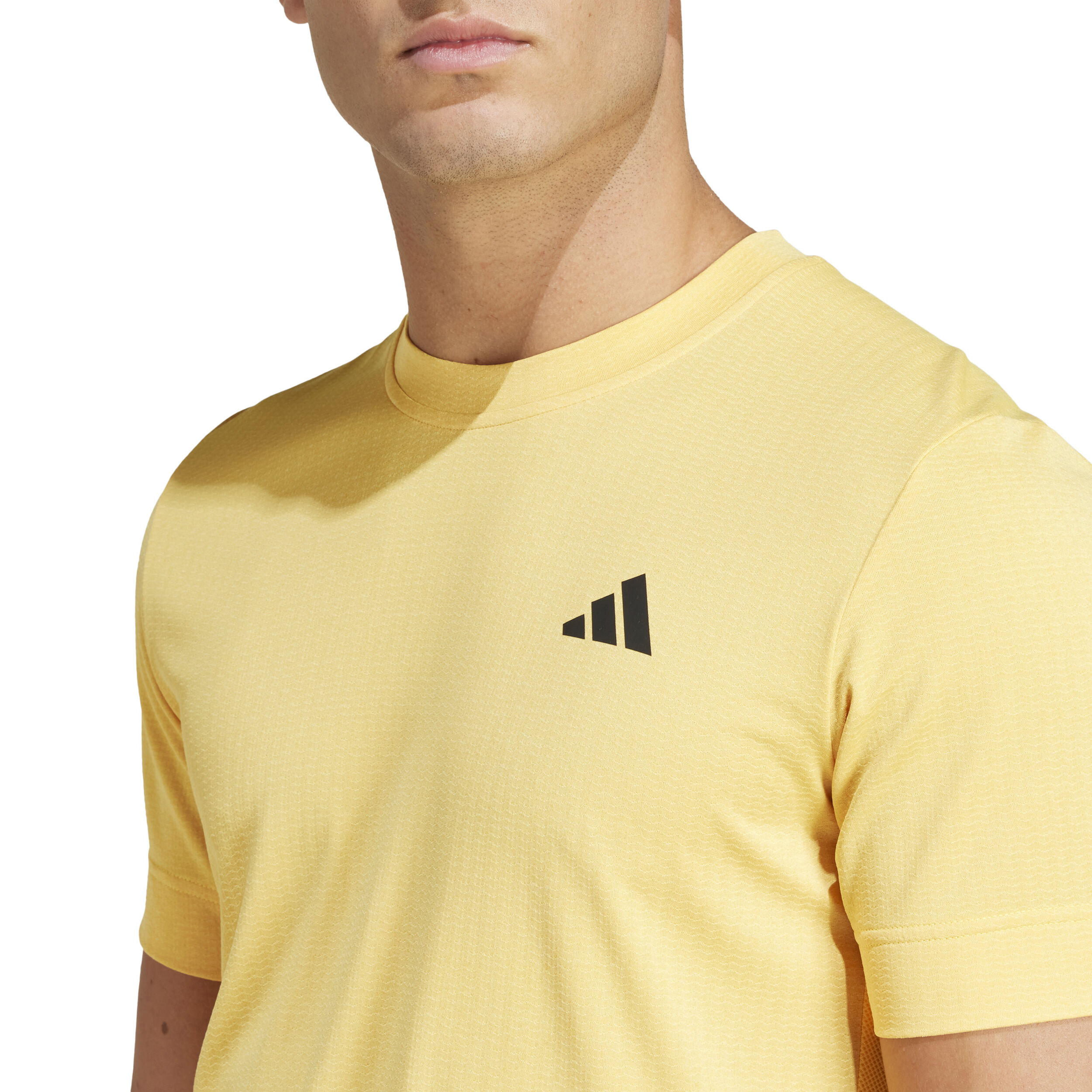 Buy adidas Freelift T shirt Heren Geel online Tennis Point NL
