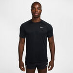 Nike Kleding Nike Stride Tee Hardloopshirt Heren-zwart