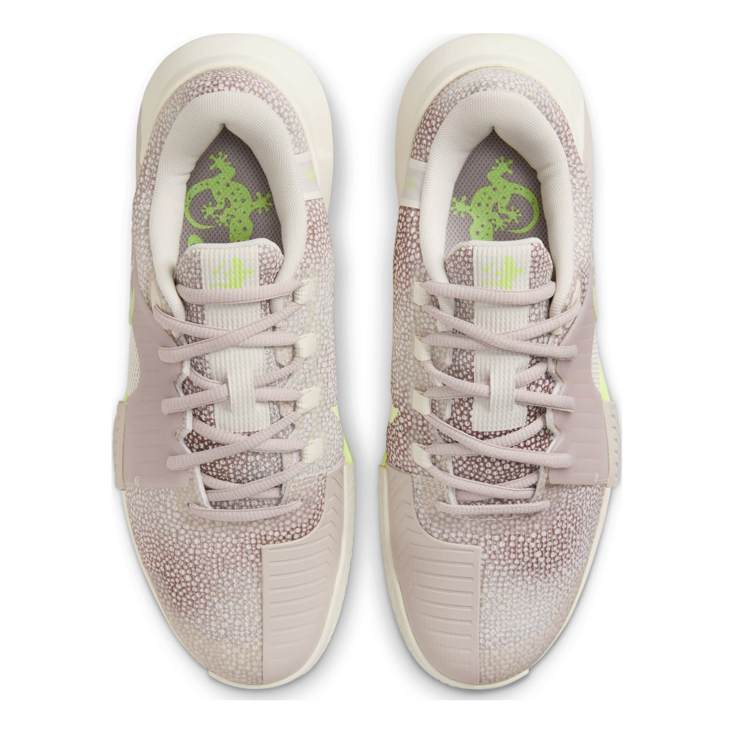 Buy Nike GP Challenge Pro PRM Allcourt Schoen Dames Beige Lichtgroen online Tennis Point NL