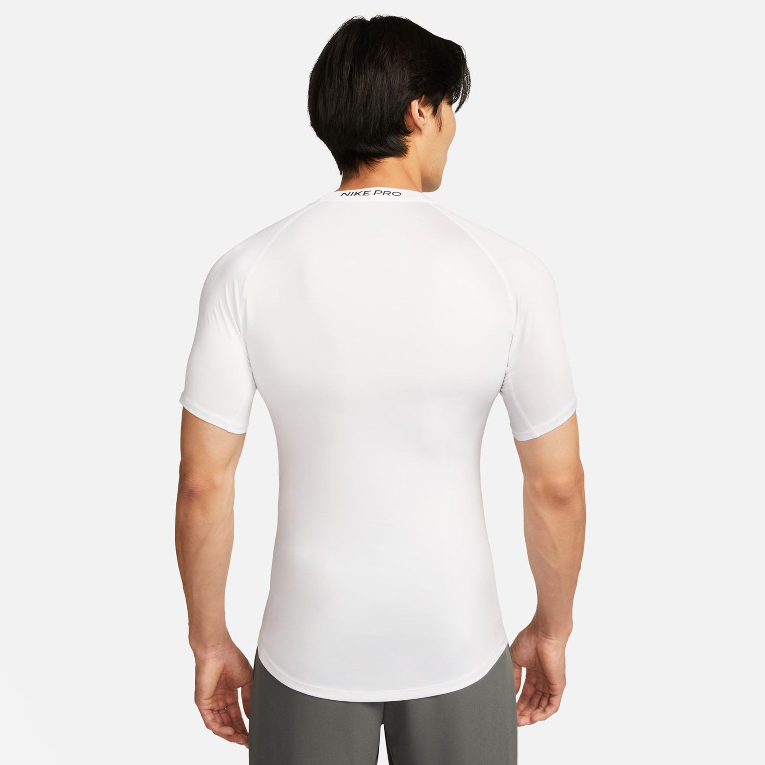 Buy Nike Dri Fit Pro Tight Fitness T shirt Heren Wit Zwart online Tennis Point NL