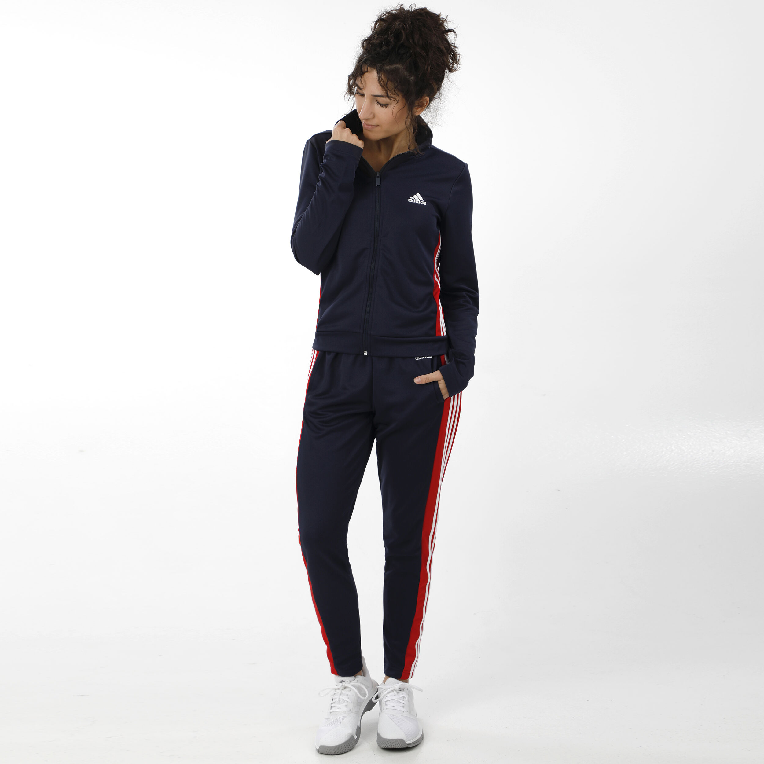 Adidas trainingspak dames donkerblauw 2025