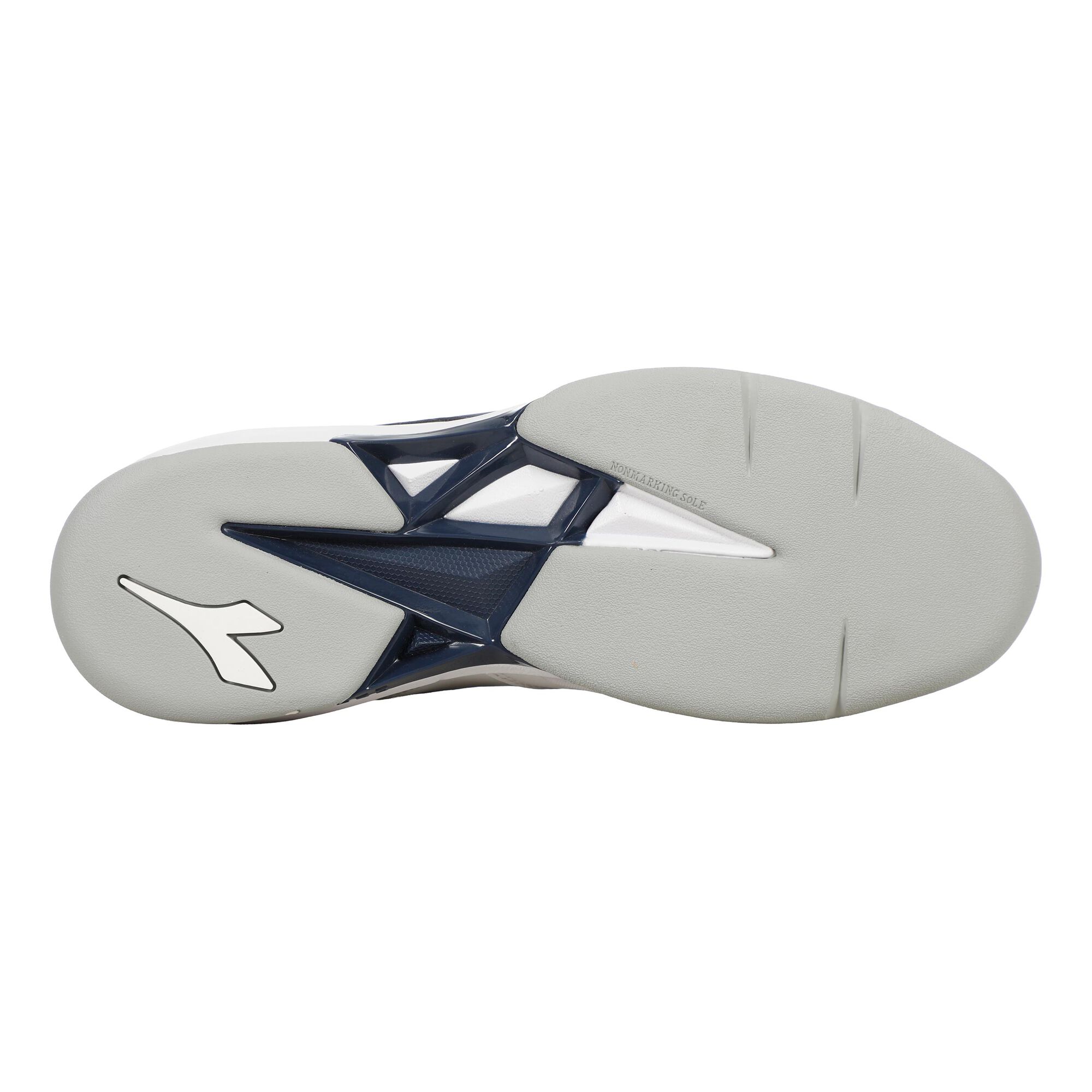 Diadora