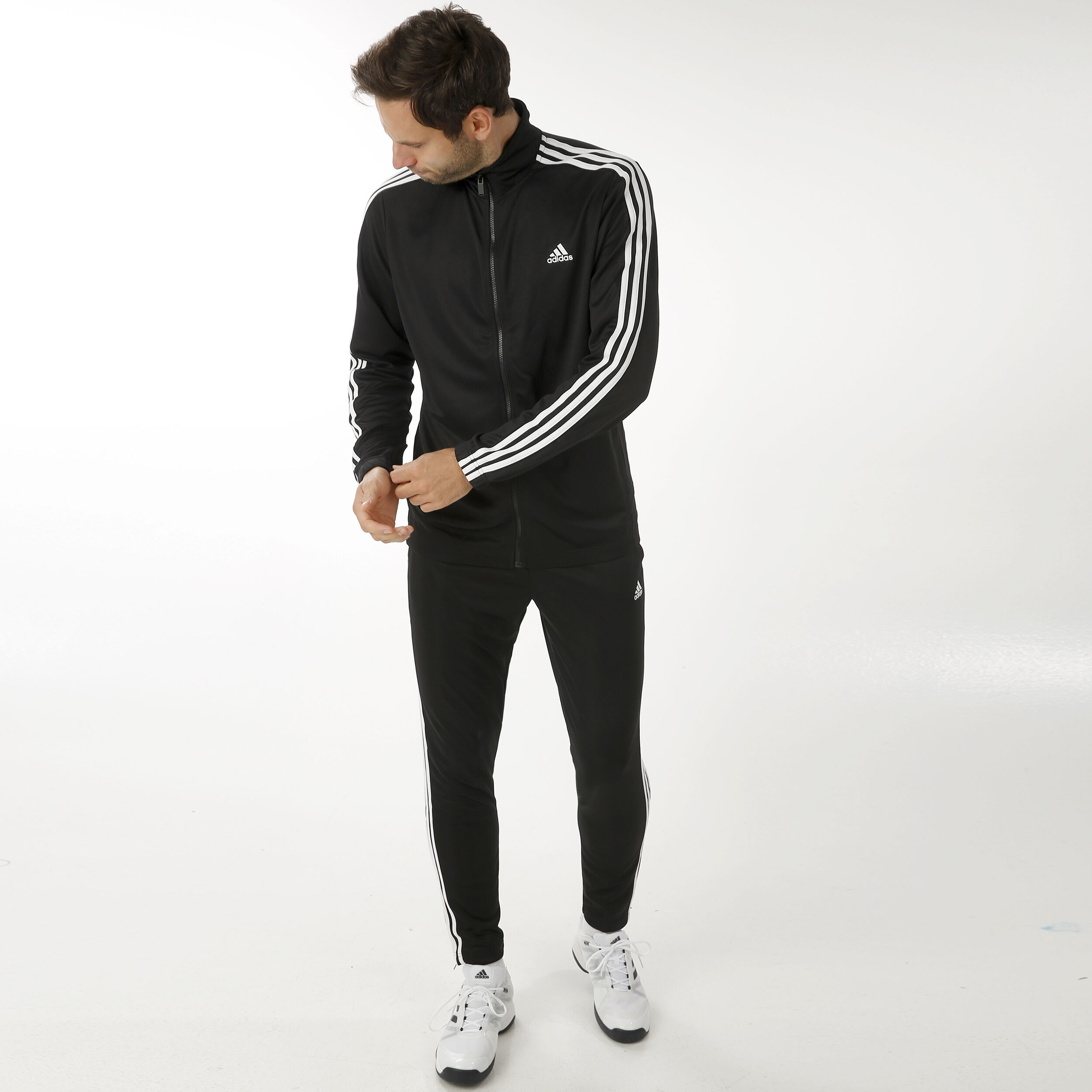 Athletics deals tiro trainingspak