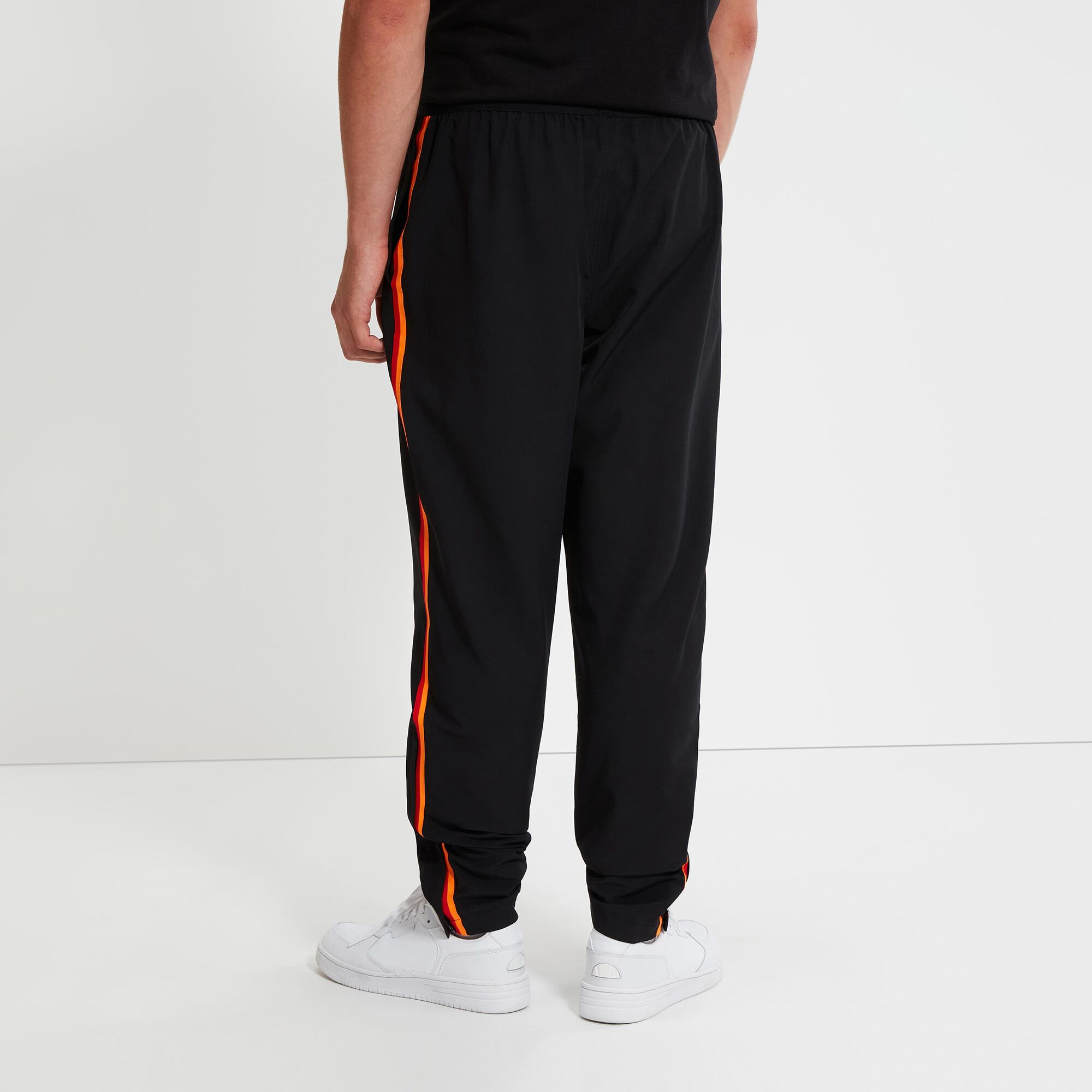 Ellesse