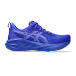 ASICS Hardloopschoenen ASICS Novablast 5 Neutrale schoen Dames - blauw, wit