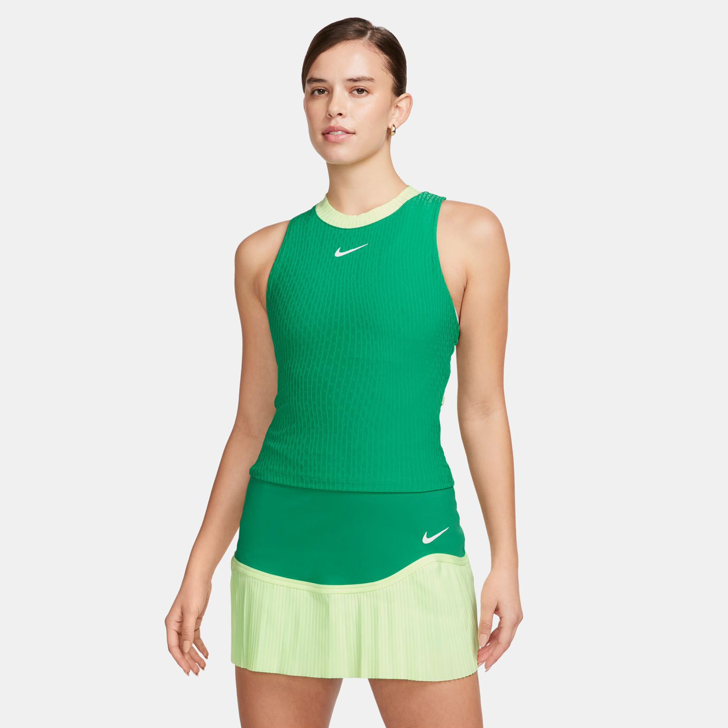 Nike top tennis sales