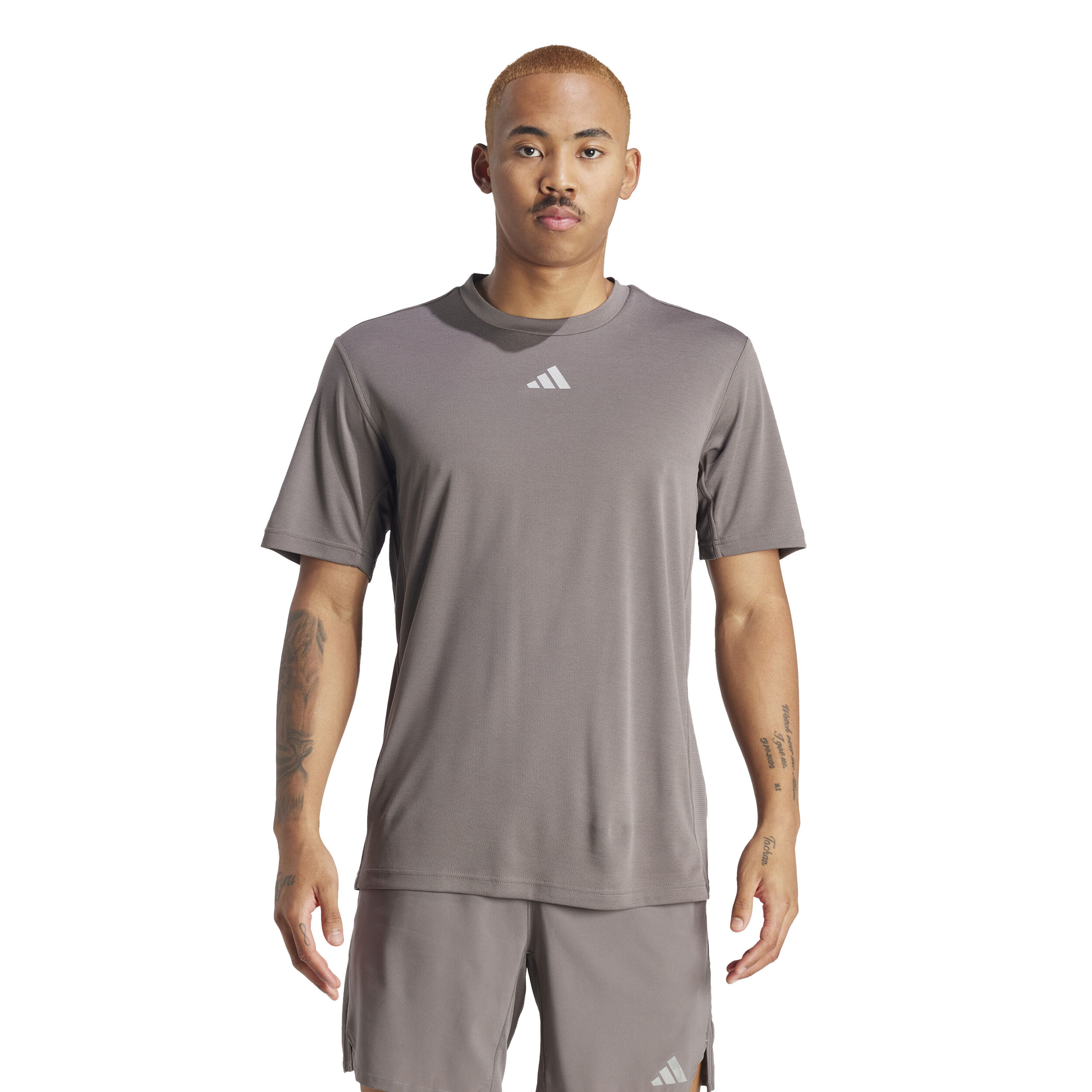 Buy adidas HIIT 3S MES T shirt Heren Bruin online Tennis Point NL