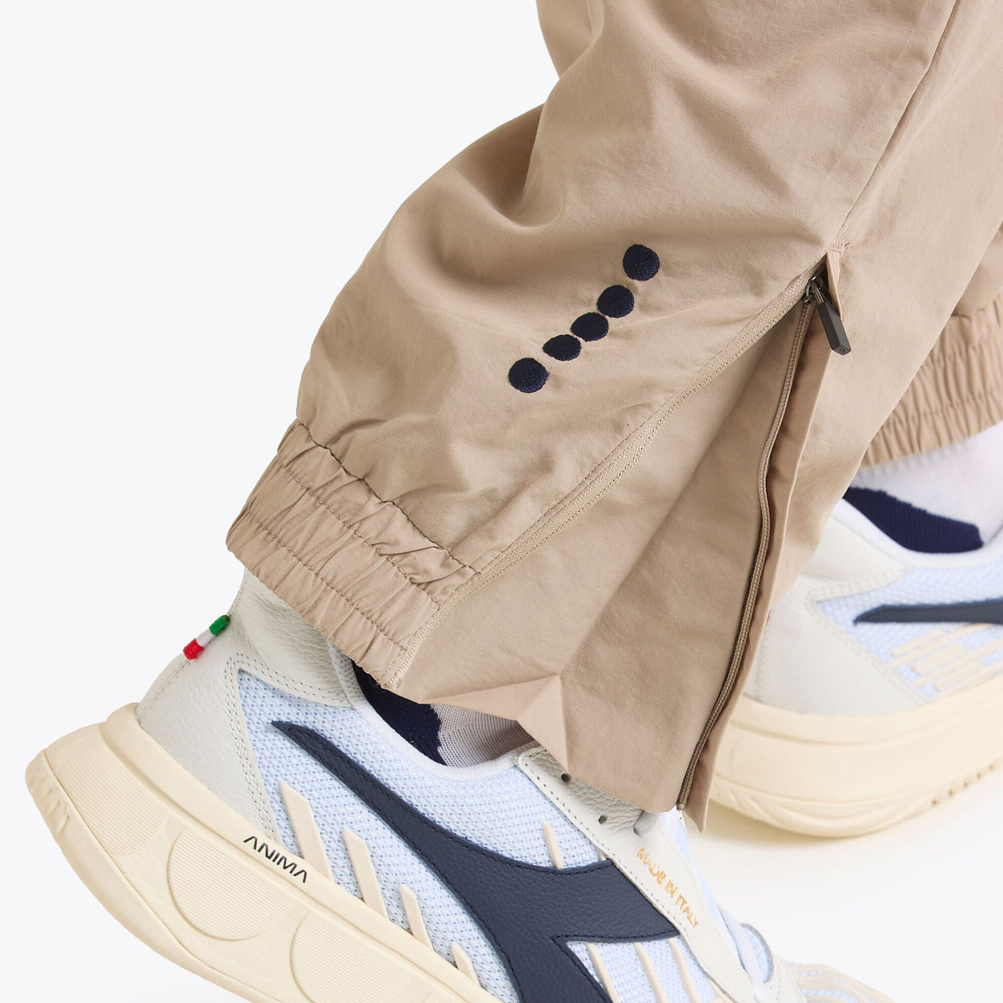 Diadora