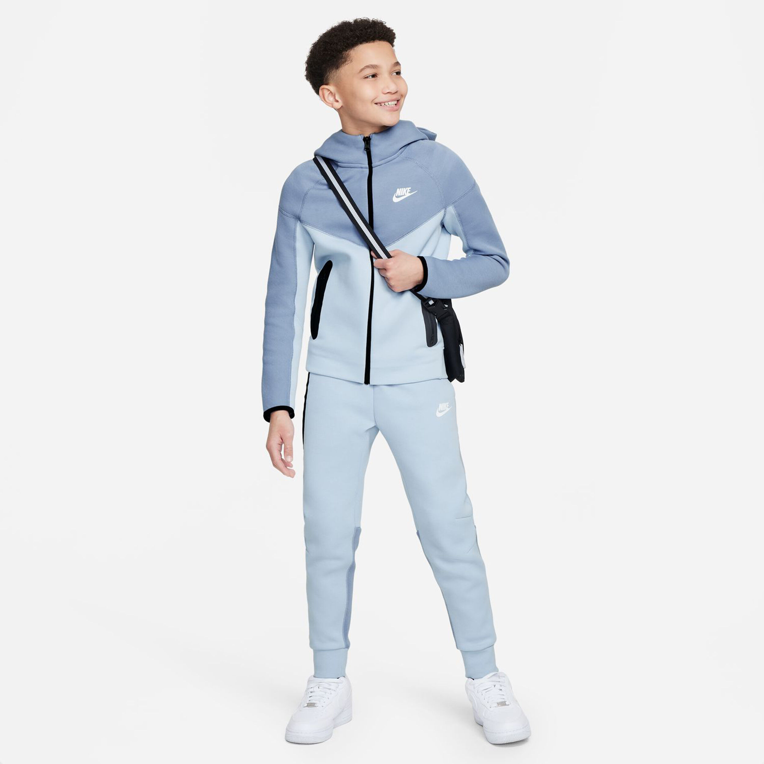 Buy Nike Tech Fleece Full Zip Sportjas Jongens Lichtblauw Grijs online Tennis Point NL